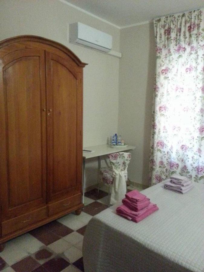 Hotel Sassari-In Exteriér fotografie